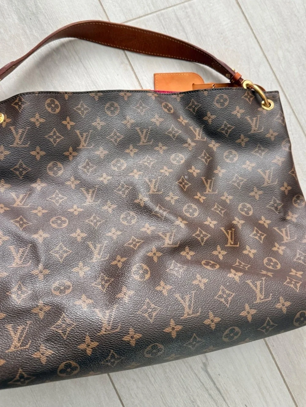 Louis Vuitton Graceful MM in Monogram